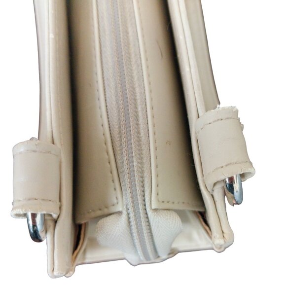 Miche Bag Classic Bag Base With Removable Straps Well Loved Condition Cream - Picture 13 of 16